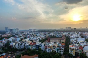 Sốt đất Sài Gòn: Nghịch lý lãi trước mặt, lỗ sau lưng